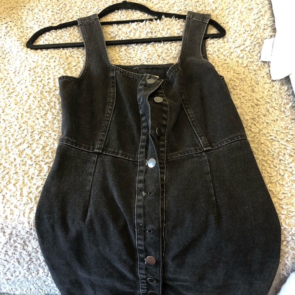 Urban outfitters denim dress size 4 NEW
